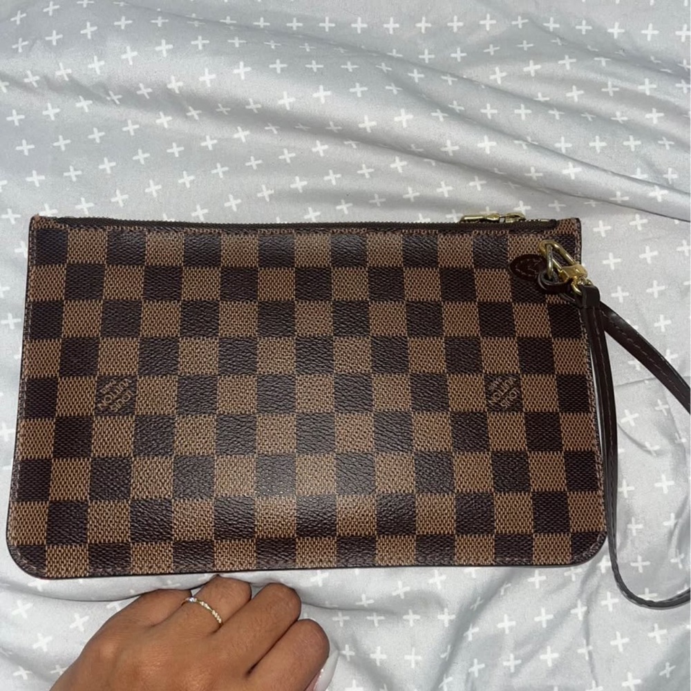 SOLD- Louis Vuitton never full damier ebene pochette